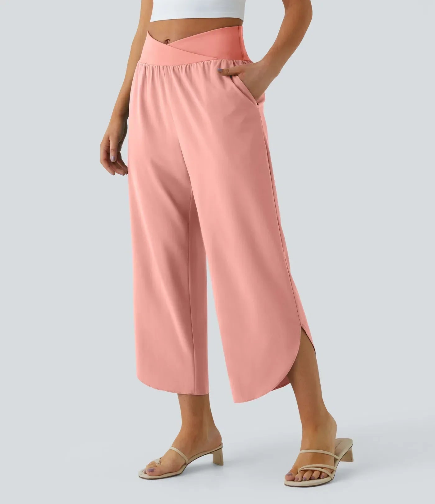 Breezeful™ - Pantalon croisé plissé taille haute et poches latérales